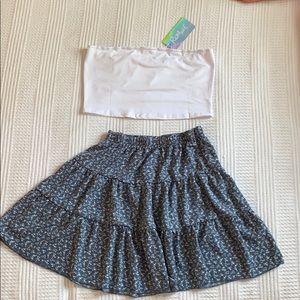 ROMWE white tube top & ditsy floral skirt